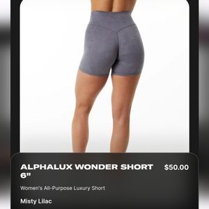 NWT Alphalete Alphalux Wonder short 6 inch in color misty lilac